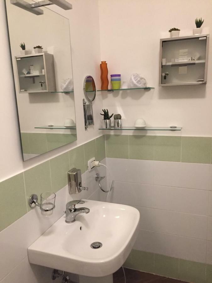 Uloft Apartment Palermo Bagian luar foto